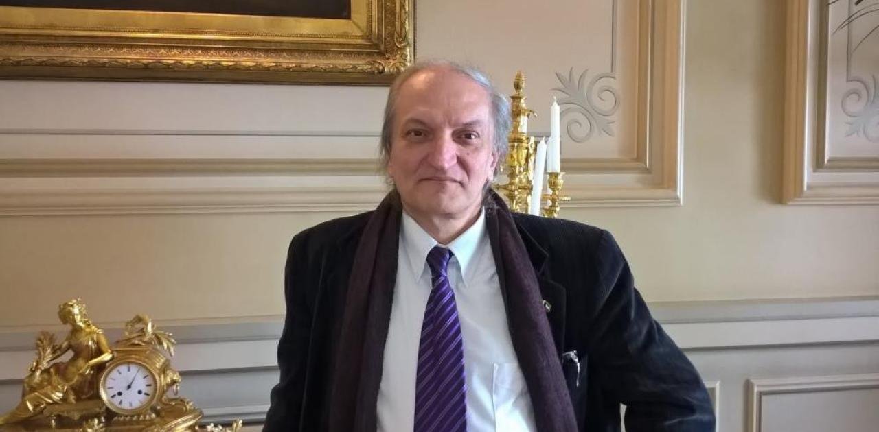 Δρ. Αθανάσιος Δρούγος