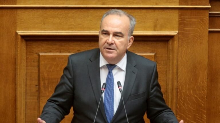 Παπαθανάσης