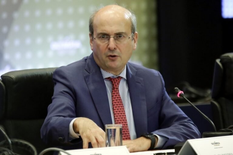 Χατζηδάκης