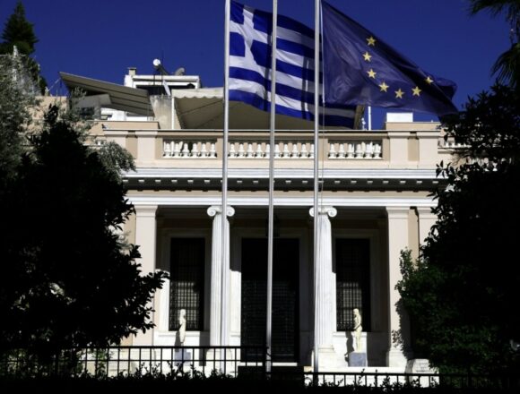 maximou-kysea Ανακοινώθηκαν οι νέοι υπουργοί: Πλεύρης στο Μετανάστευσης, Θεοχάρης υφυπουργός Εξωτερικών