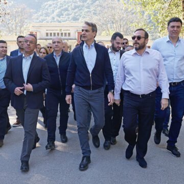 Μητσοτάκης: Οι αυτοδύναμες κυβερνήσεις από ένα κόμμα αλλά όχι από ένα χρώμα είναι οι πιο κατάλληλες