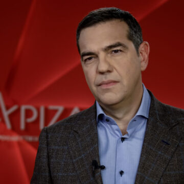 Γνώθι σαυτόν: Ο Τσίπρας θα μιλήσει σε μαγαζί που λέγεται «Παραμύθι με Καφέ»