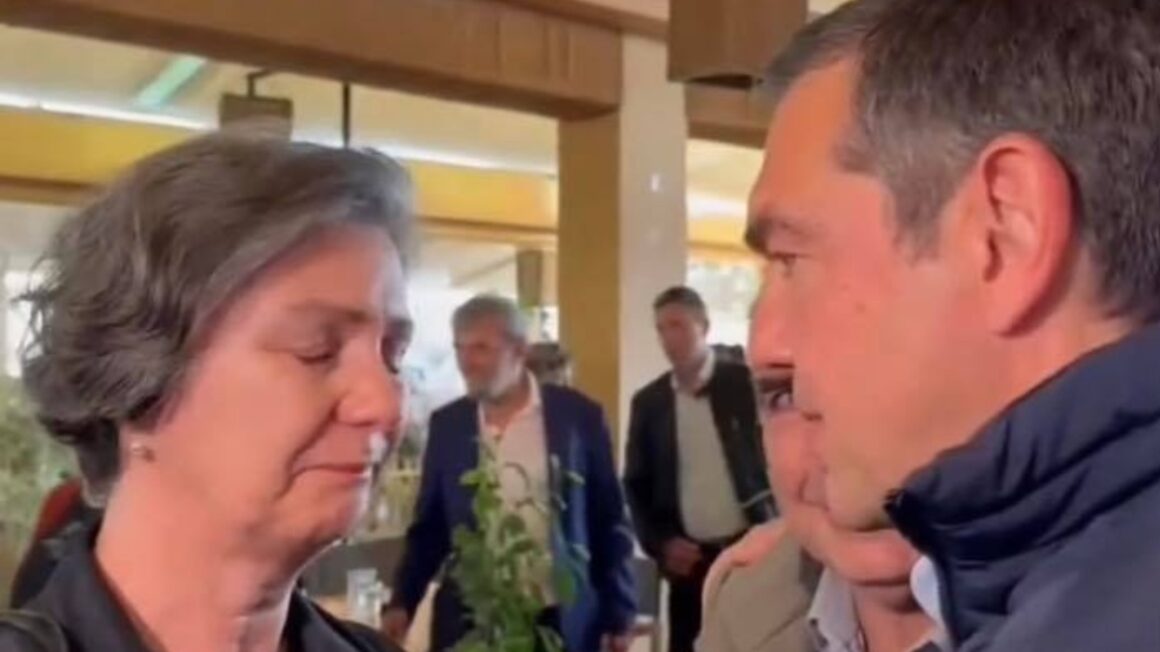 Αλέξης Τσίπρας: Συνάντησε τους γονείς του Ζακ Κωστόπουλου στην Ιτέα – «Πάντα στο πλευρό τους»