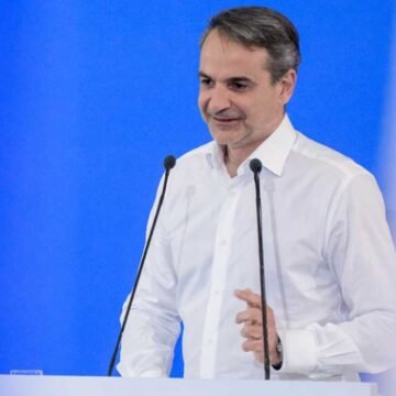 Μητσοτάκης: Διχαστικός και επικίνδυνος ο Τσίπρας – Αποκλείστε μια κυβέρνηση «κουρελού»