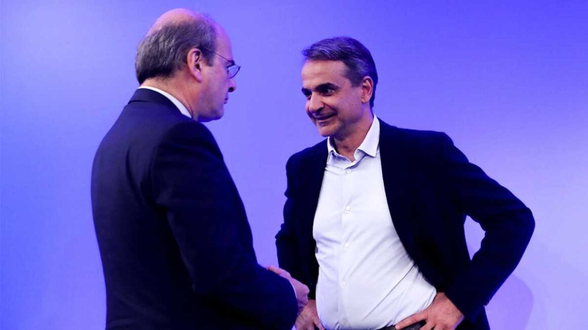 Ο Μητσοτάκης «τρολάρει» Χατζηδάκη: «Αυτό με τον γιο σου και τον ΕΦΚΑ να το δεις, αν έγραφε Άδωνις θα ήταν πιο ανησυχητικό» (Βίντεο)
