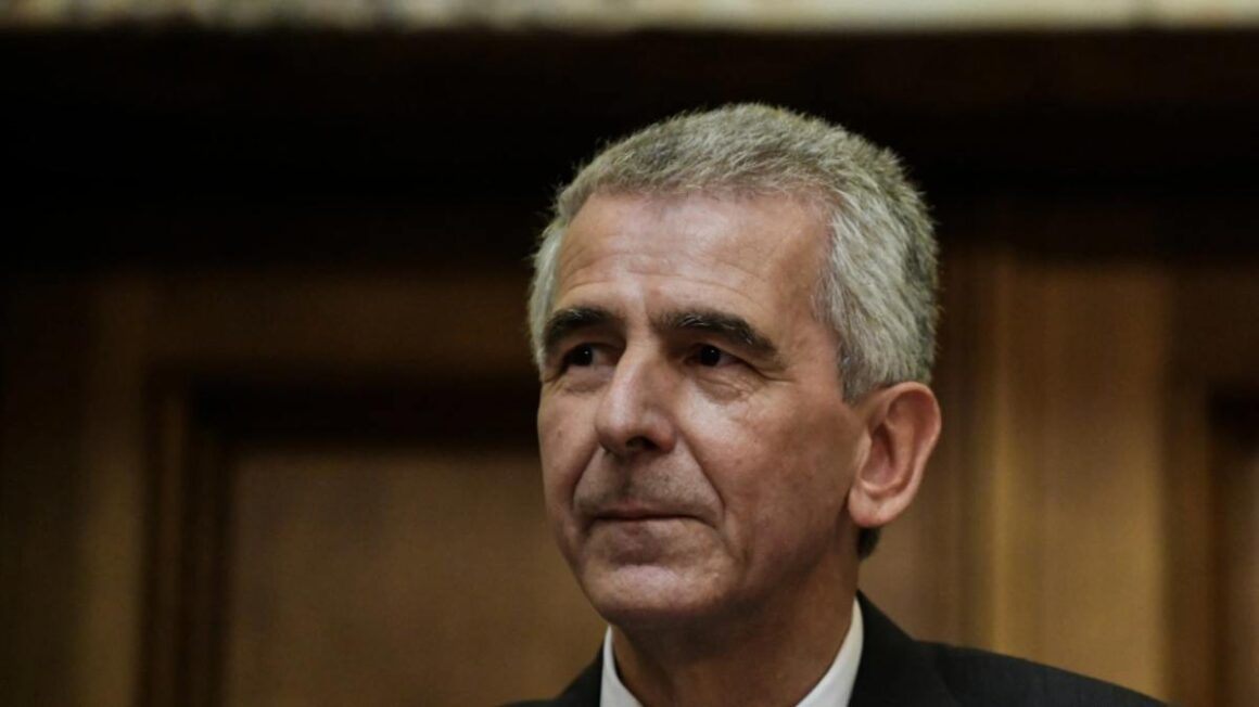 Σταύρος Καλογιάννης: Αποσύρεται ο βουλευτής της Νέας Δημοκρατίας