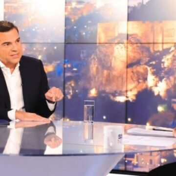 Τσίπρας: Σκέφτηκα να παραιτηθώ μετά το σοκ, αλλά είπα ότι δεν έχω δικαίωμα να λιποτακτήσω