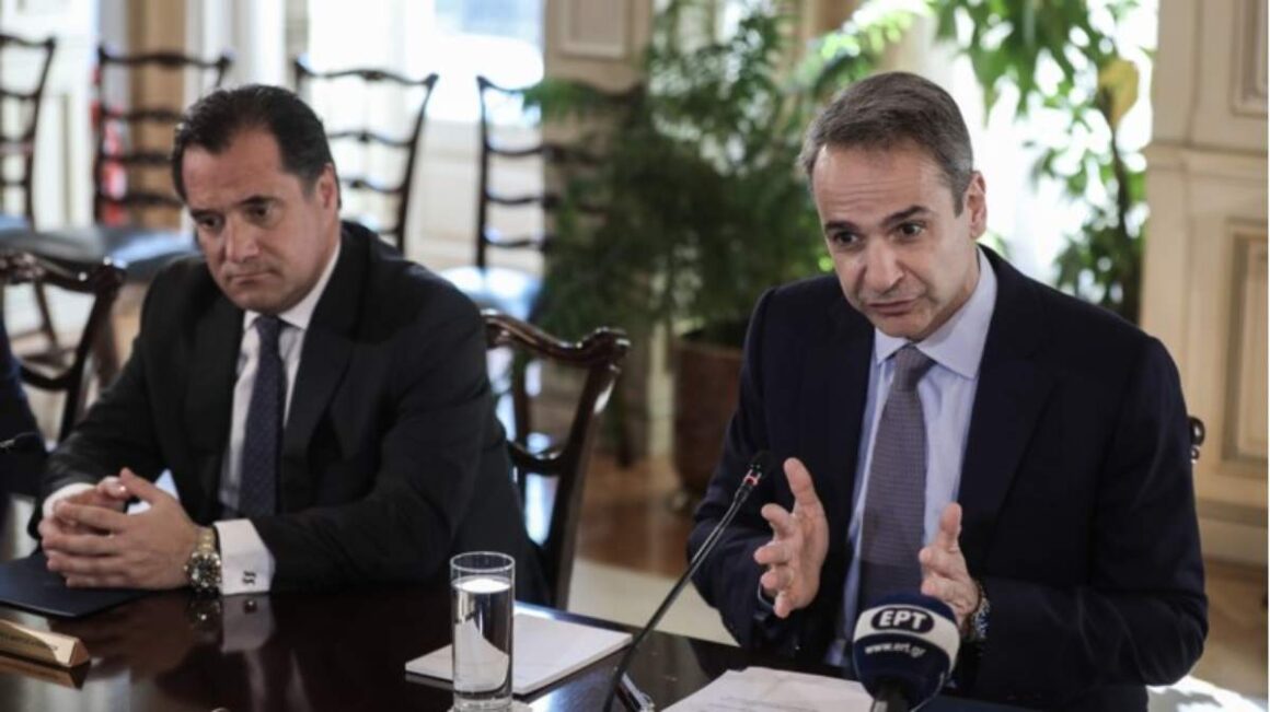 Ο Μητσοτάκης «αδειάζει» τον Γεωργιάδη για τις 180 έδρες: «Δεν θέλω να αλλάξω το Σύνταγμα μόνος μου»