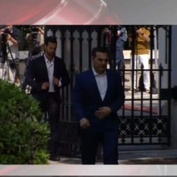 Ξέσπασε στον αέρα ο Πρετεντέρης με τον ΣΥΡΙΖΑ – «Καλά ρε παιδιά, έχασαν 21 μονάδες και αυτά κουβεντιάζουν;» (Βίντεο)