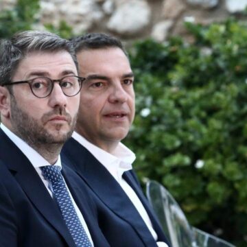 Αιχμές Τσίπρα για ΠΑΣΟΚ: «Εμείς δεν είμαστε μία φωτοβολίδα που θα σβήσει – Δεν είναι εύκολο να γίνετε ΣΥΡΙΖΑ»
