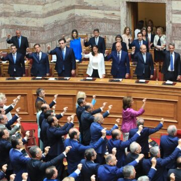 Η Βουλή συνεδριάζει σήμερα για την εκλογή προέδρου και αντιπροέδρων – Έρχεται μπλόκο στους Σπαρτιάτες