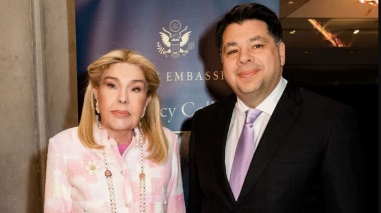 Βαρδηνογιάννη - Τσούνης