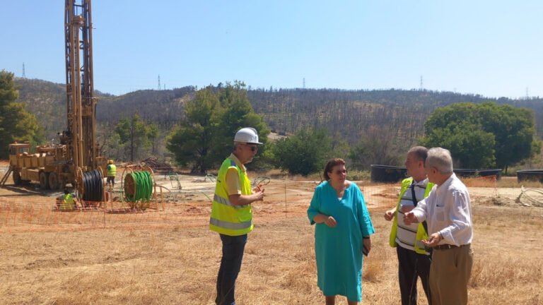 Μενδώνη Τατόι