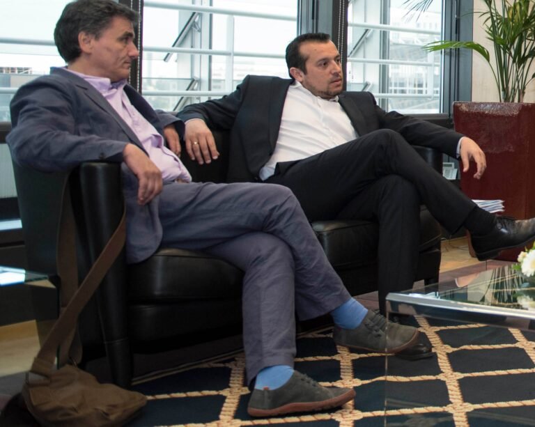 Παππάς Τσακαλώτος