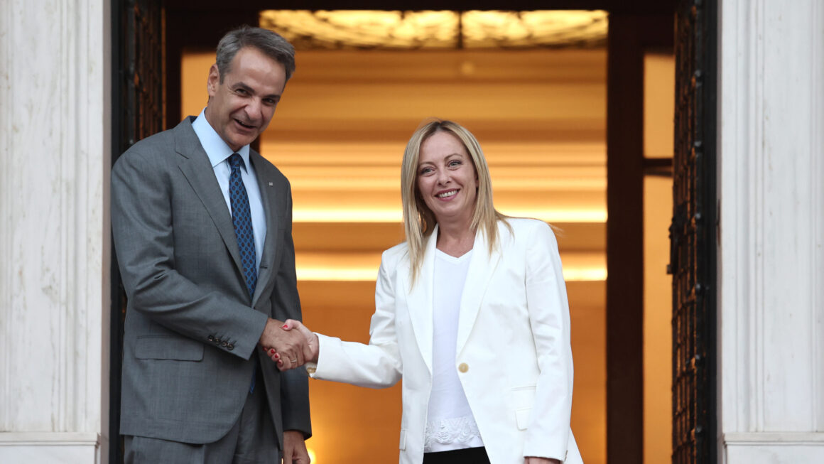 Corriere della Sera για συνάντηση Μητσοτάκη – Μελόνι: «Αθήνα και Ρώμη έχουν τους ίδιους στόχους»