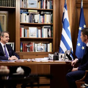 Μητσοτάκης: Υπάρχουν άνθρωποι που τα βγάζουν πολύ δύσκολα – Δεσμεύομαι ότι θα ξύσω τον πάτο του βαρελιού για να τους βοηθήσουμε (Βίντεο)