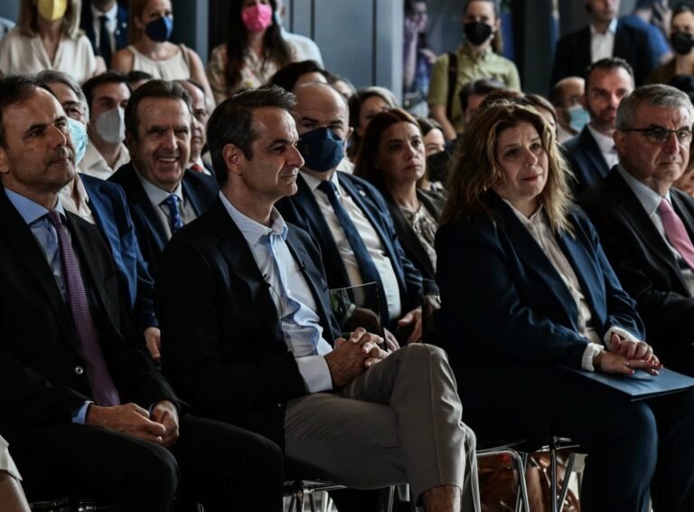 Μητσοτάκης - Συρεγγελα