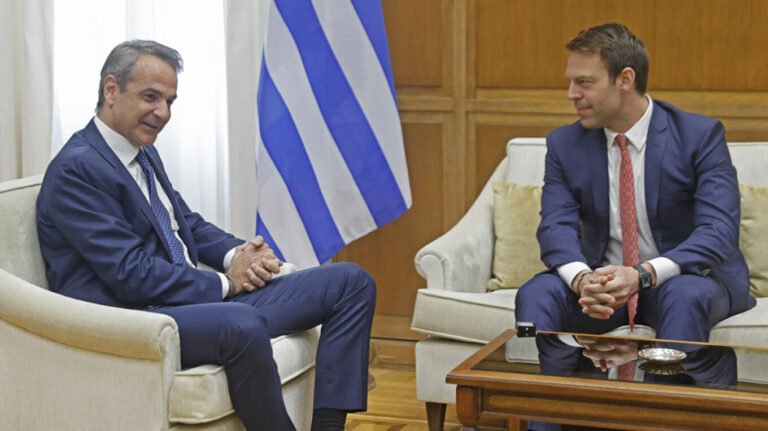 Μητσοτάκης Κασσελάκης