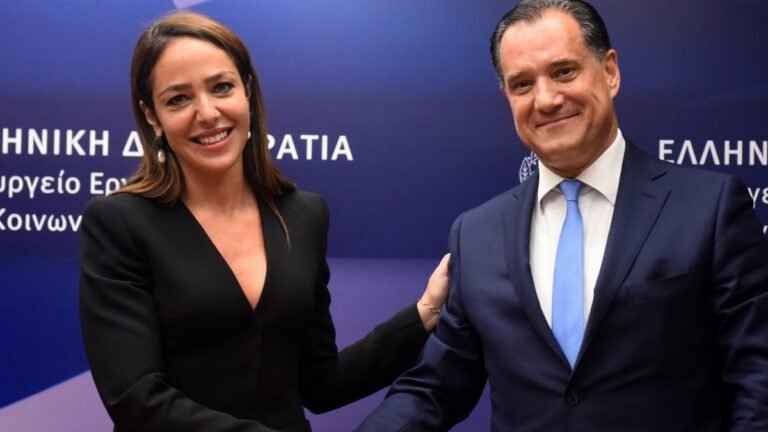 Δόμνα Άδωνις