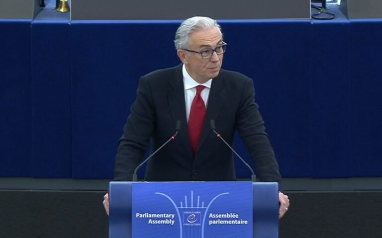 Ρουσσόπουλος