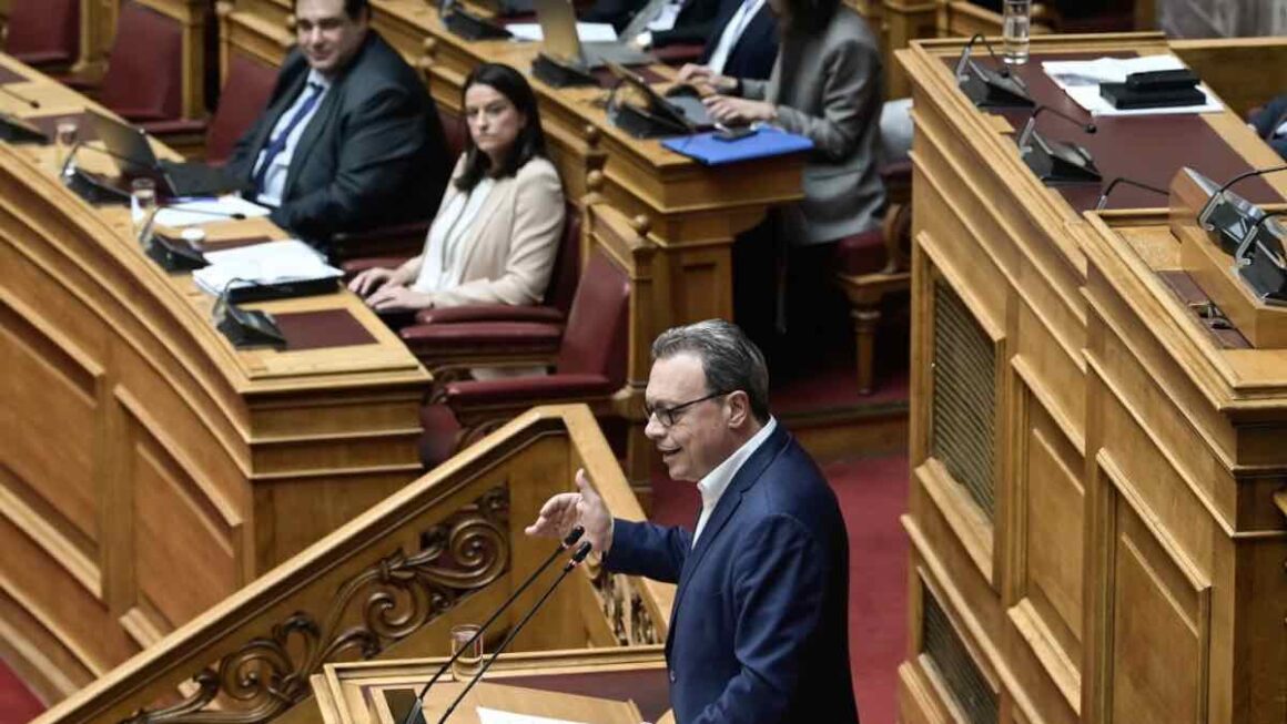 Φάμελλος
