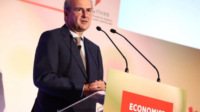 Χατζηδάκης