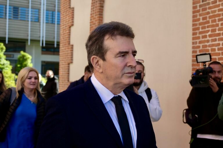 χρυσοχοίδης