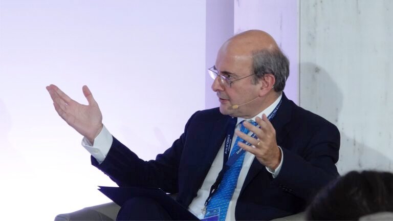 χατζηδακης