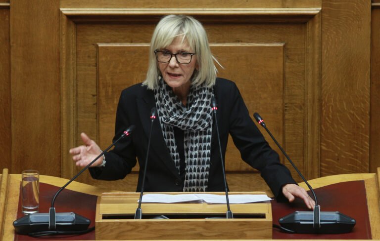 ΓΙΩΤΑ ΠΟΥΛΟΥ