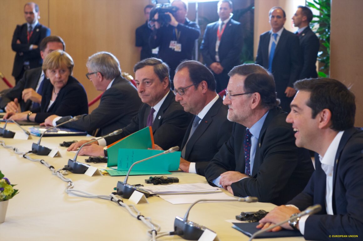 Τσίπρας 2015: Ο πρωθυπουργός που έπαιξε με τη φωτιά και παραλίγο να κάψει την Ελλάδα