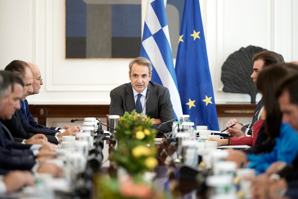 υπουργικο συμβουλιο