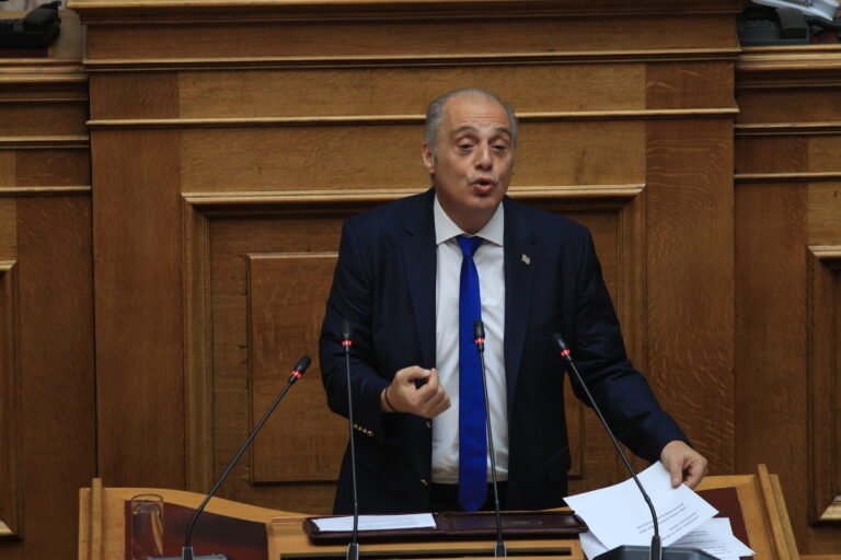 Κυριάκος Βελόπουλος