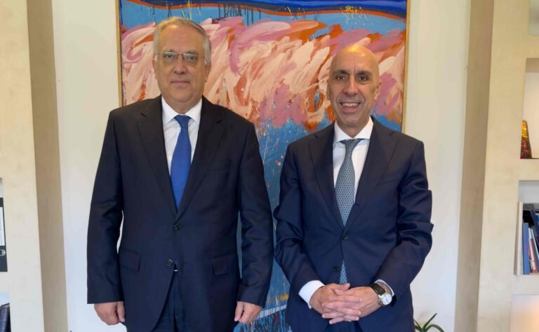 θεοδωρικάκος - μπρατάκος