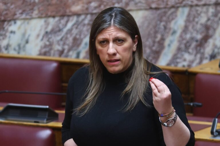 Κωνσταντοπούλου κατά πάντων: Στήνει σκηνικό έντασης πάνω στη δίκη των Τεμπών