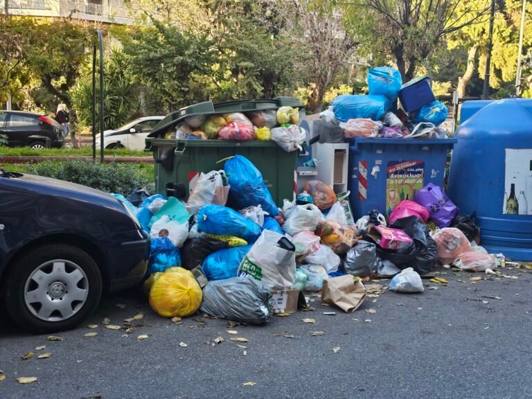 Δήμος Ζωγράφου: Πάσχα σε… σκουπιδότοπο!