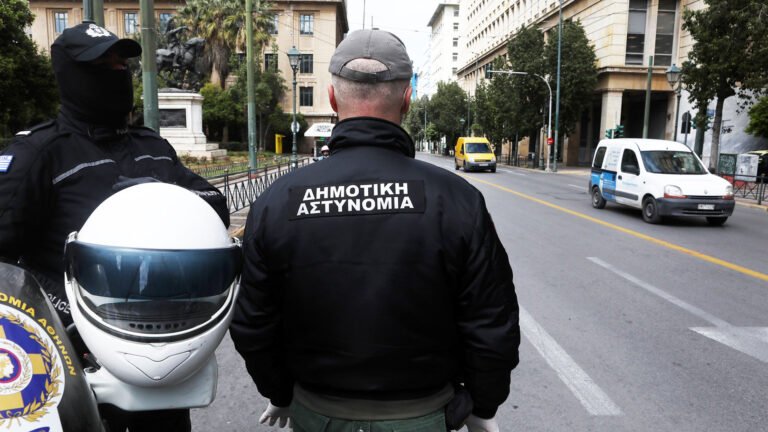 Επιστρέφει η… στολή στην Αγία Παρασκευή