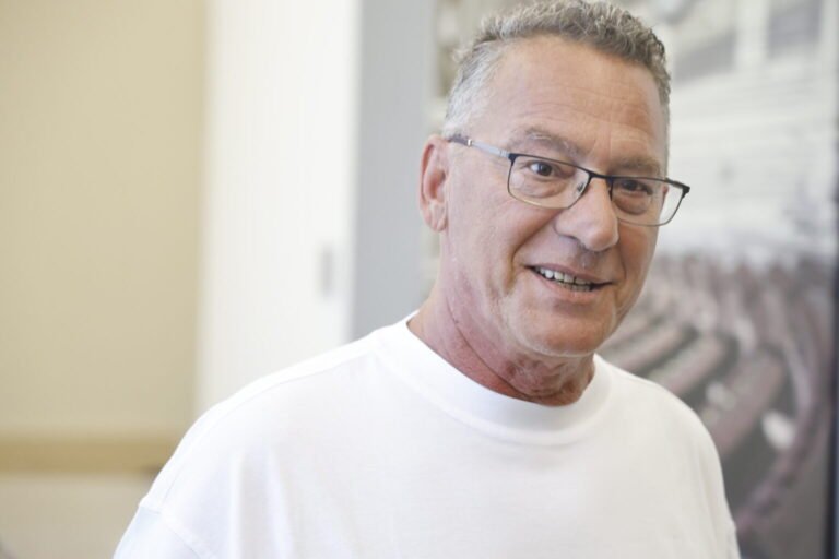 Αρβανίτης σε νέο γύρο αμφισβήτησης: από τις «πειραγμένες εκλογές» στην… «αλλοίωση συνειδήσεων»