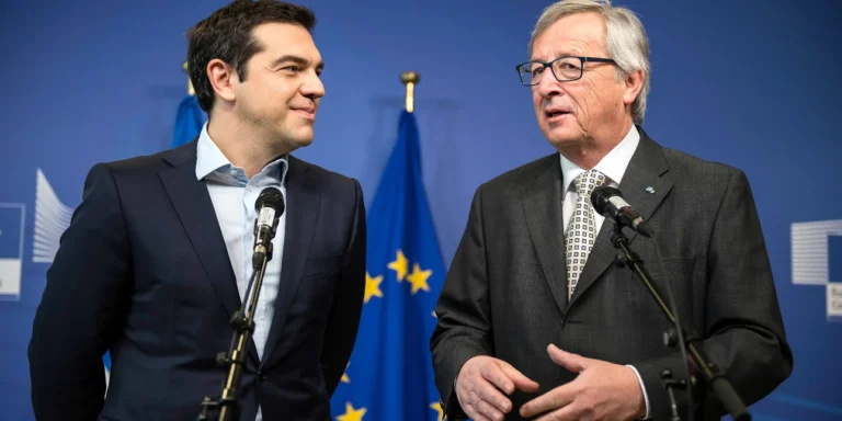 «Στο Χιλιοστό»: Οι αποκαλύψεις που γκρεμίζουν ξανά το αφήγημα της «περήφανης διαπραγμάτευσης»