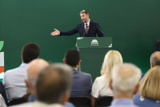 Νίκος Ανδρουλάκης: Οι 10+1 προτάσεις του ΠΑΣΟΚ για τη ρύθμιση του ιδιωτικού χρέους