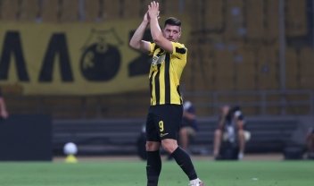 ΟΦΗ - Βόλος: Το απίθανο αυτογκόλ του Σιαμπάνη που έδωσε νωρίς το προβάδισμα στους Κρητικούς