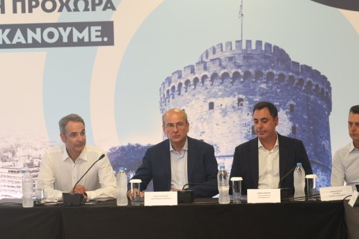 Κυριάκος Μητσοτάκης στη Θεσσαλονίκη: Τα αιτήματα των βουλευτών και η έμφαση στα έργα καθημερινότητας