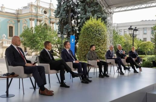 Βολοντίμιρ Ζελένσκι: Ζητά πρόσθετα 27 δισ. ευρώ από τους συμμάχους για την άμυνα της Ουκρανίας το 2026
