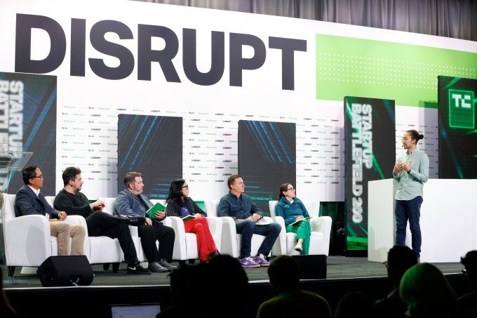 TechCrunch Disrupt 2026: Ανακοινώθηκε το νέο κύμα κορυφαίων επενδυτών για το Startup Battlefield 200