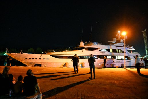 Τραγωδία στον Κόλπο των Κεγχρεών: Ένας νεκρός από σύγκρουση 50μετρης θαλαμηγού με μικρή λέμβο – Ερευνώνται τα αίτια