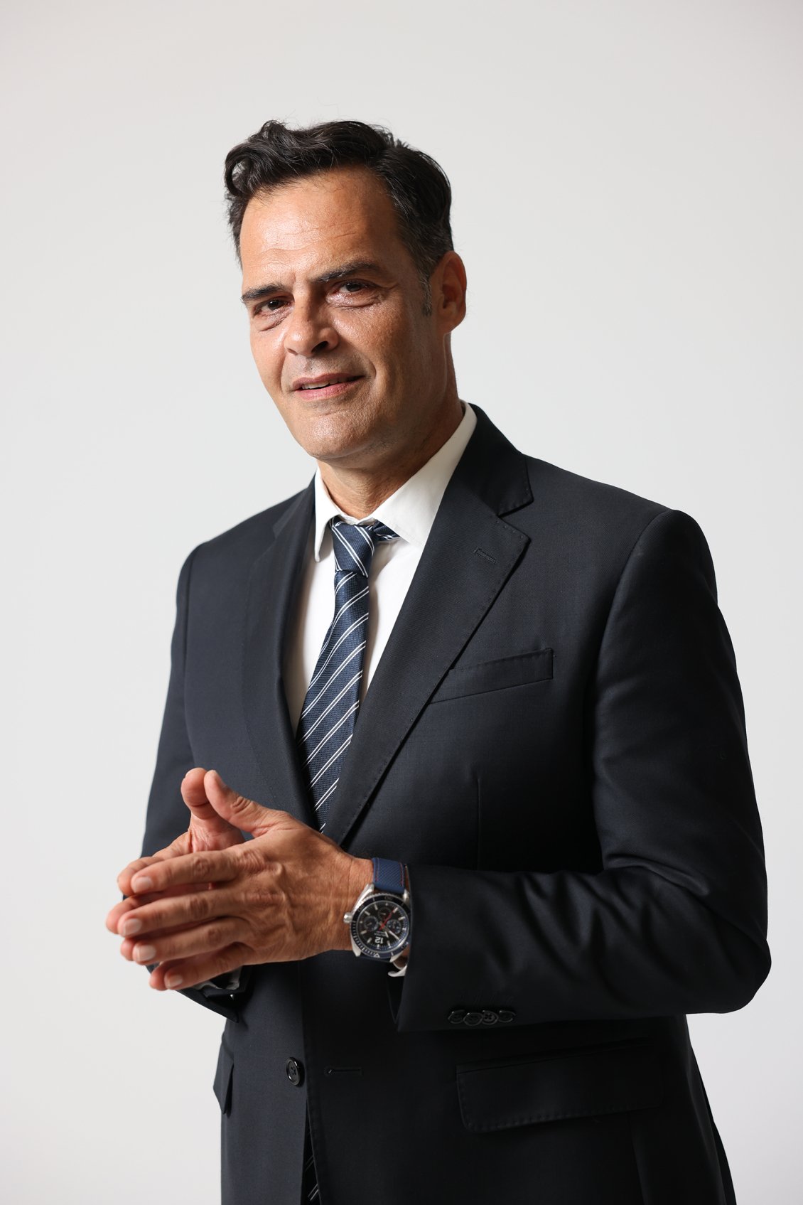 Ελληνική Οδοντιατρική Ομοσπονδία: Ζητά επανασύσταση του ΚΕΣΥ και παρέμβαση Γεωργιάδη για τις παραπλανητικές διαφημίσεις