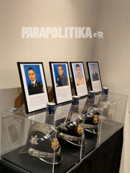 Συγκίνηση στη βράβευση των Ελλήνων πυροσβεστών από την πρέσβη του Ισραήλ: «Είμαστε ενωμένοι»