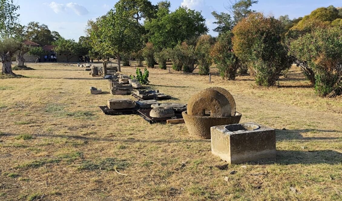 Λίνα Μενδώνη: Η Αρχαία Όλυνθος ανοίγει ανανεωμένη στην κοινωνία με σύγχρονες υποδομές και ψηφιακή τεχνολογία