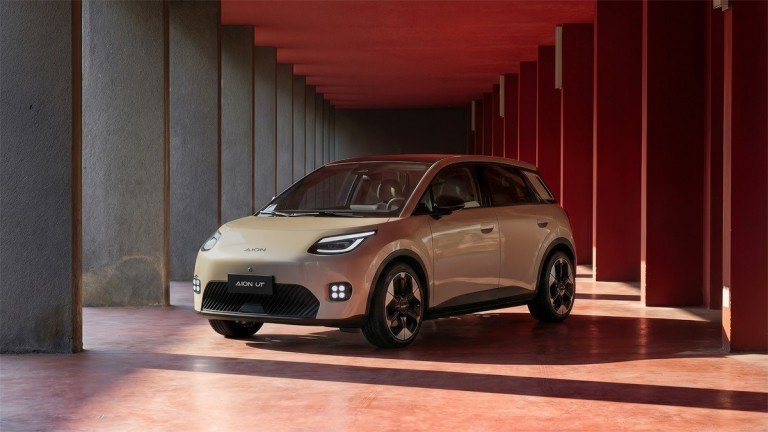 CrediaBank: Δυναμική παρουσία στην Auto Athina 2026 με νέες λύσεις χρηματοδότησης και leasing
