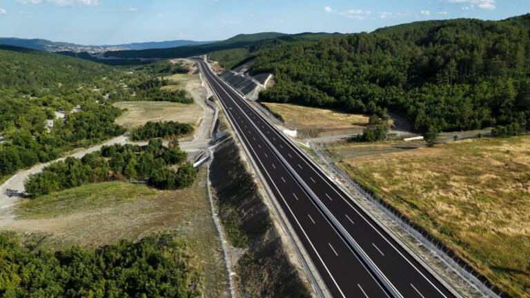 Οδηγούμε το νέο Audi A3 στη Γερμανία: Τεχνολογική αναβάθμιση για τα 30 χρόνια του premium hatchback