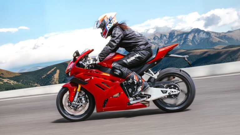 Honda CRF450 HRC-WE: Η νέα κορυφαία αγωνιστική έκδοση εμπνευσμένη από το Supercross